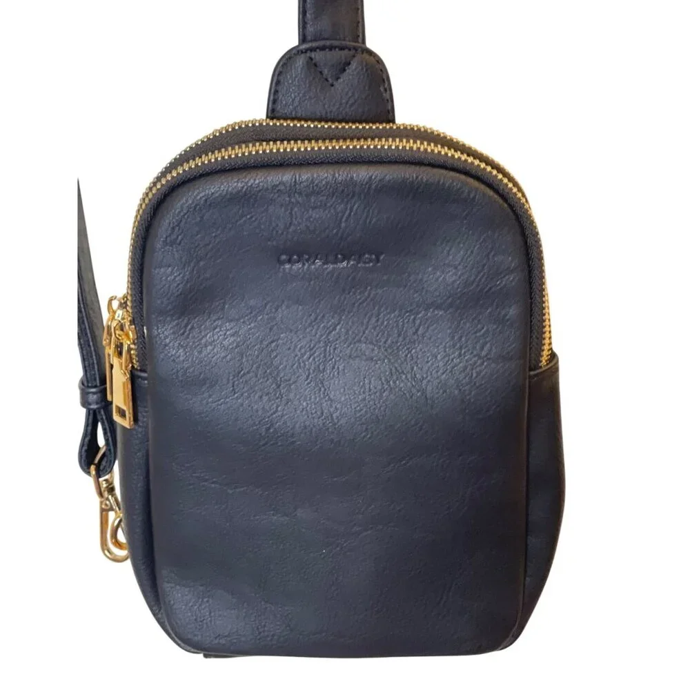 Coraldaisy Black Faux Leather Small Crossbody Sling Bag Pebbled Zipper - Picture 6 of 15